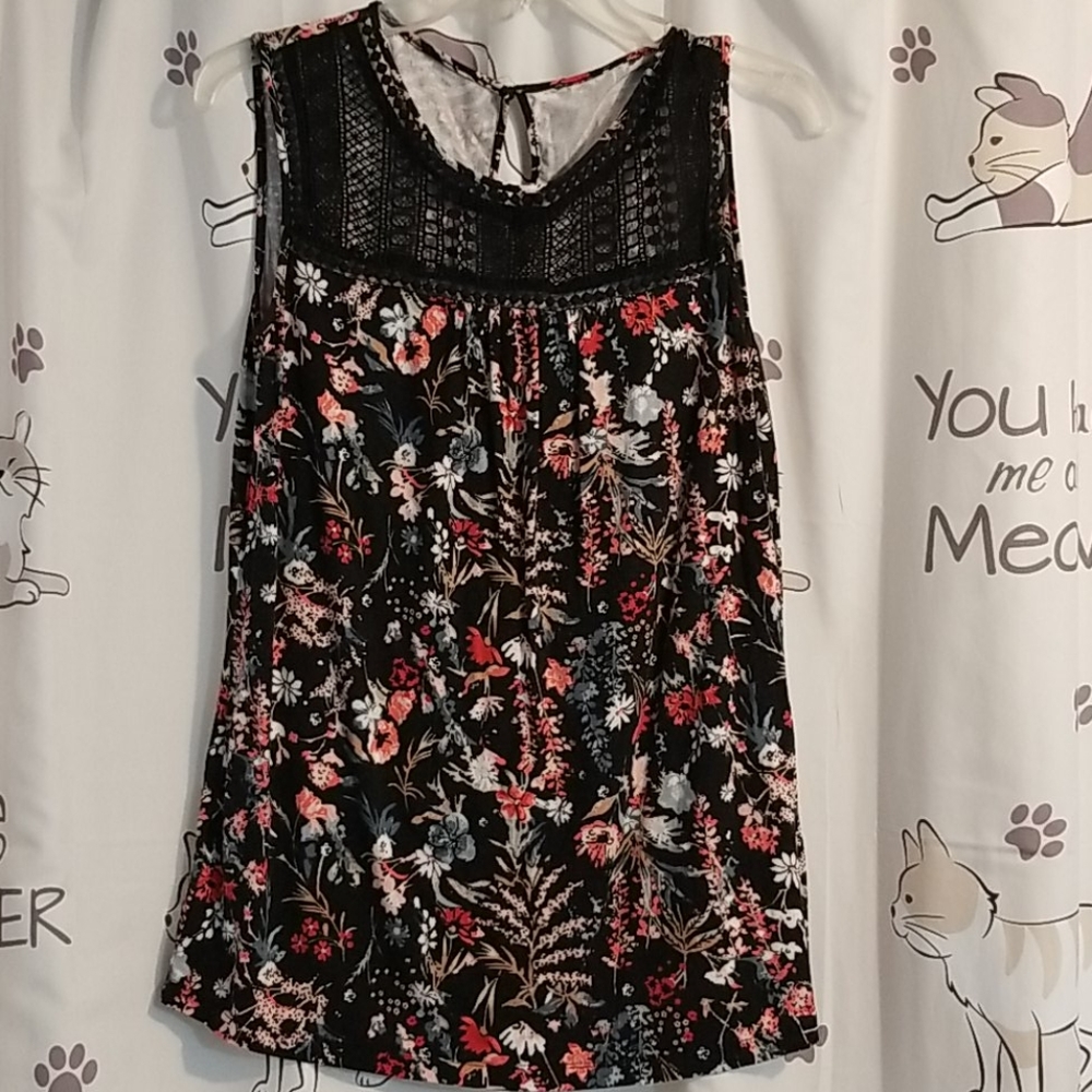 Floral tank top medium/tall